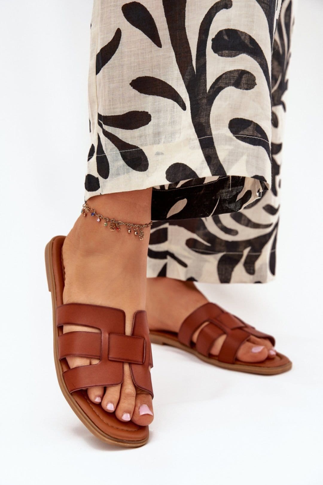 Love Lace Love Lace Women's Everyday Faux Flat Heel Flip Flop Slip On Sandals in Brown - 1