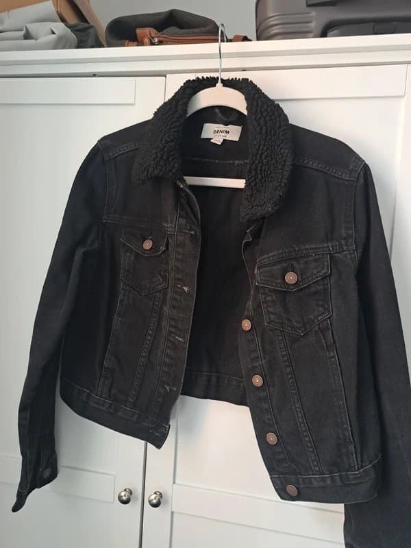 New Look Cropped Denim Jacket
