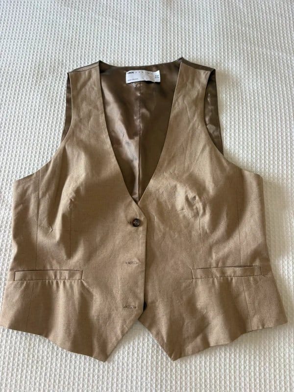 ASOS Design Taupe Beige Tailored Waistcoat – Size 14