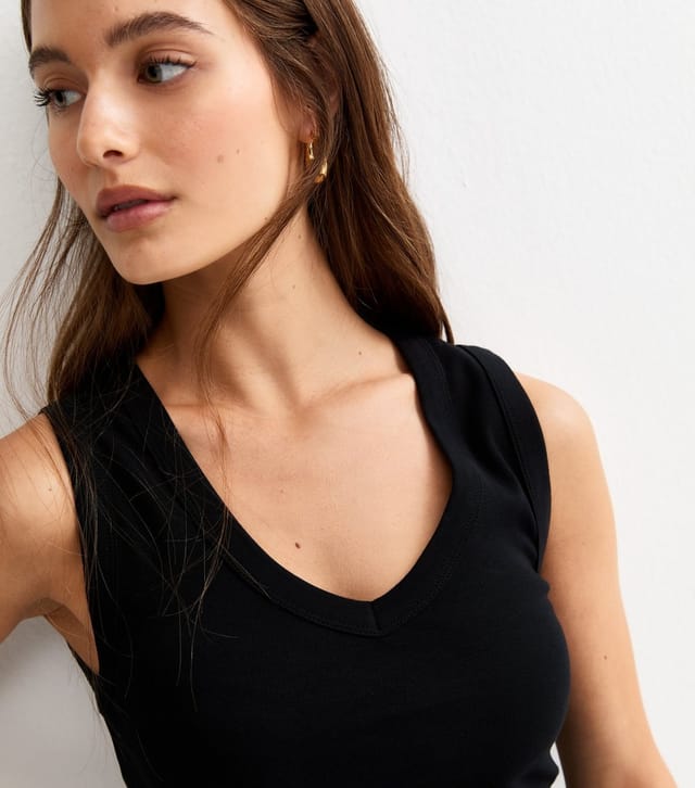 New Look Women's Black Jersey V-Neck Vest New Look - 2