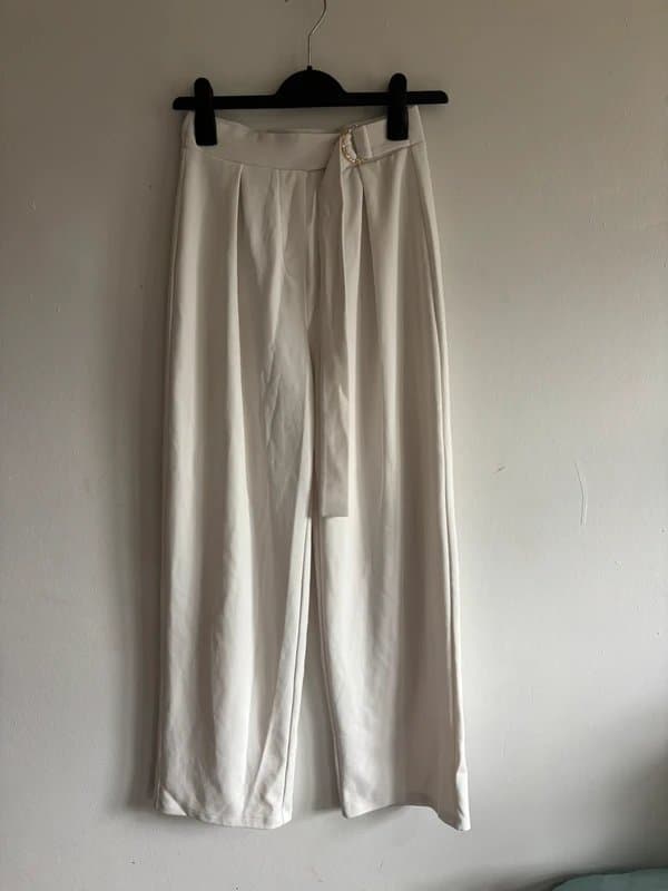 H&M Cream belted trousers