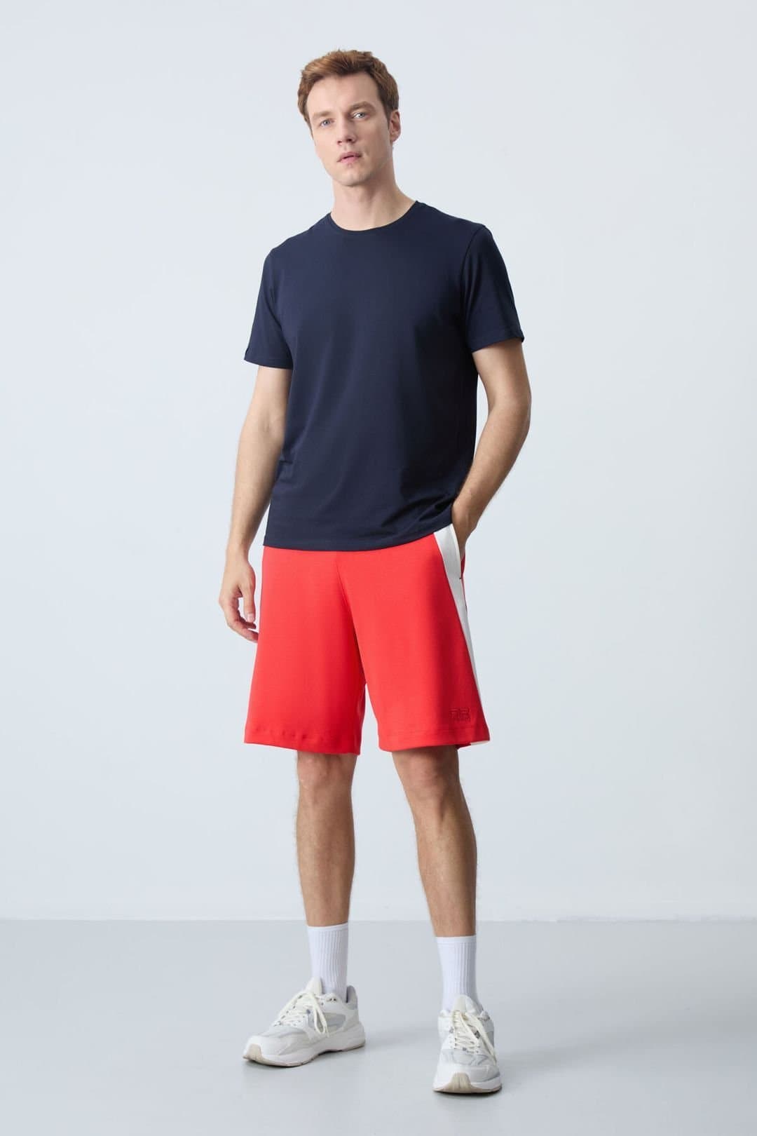 Tommy Life Tommy Life Men's Cotton Blend Sweat Shorts in Red