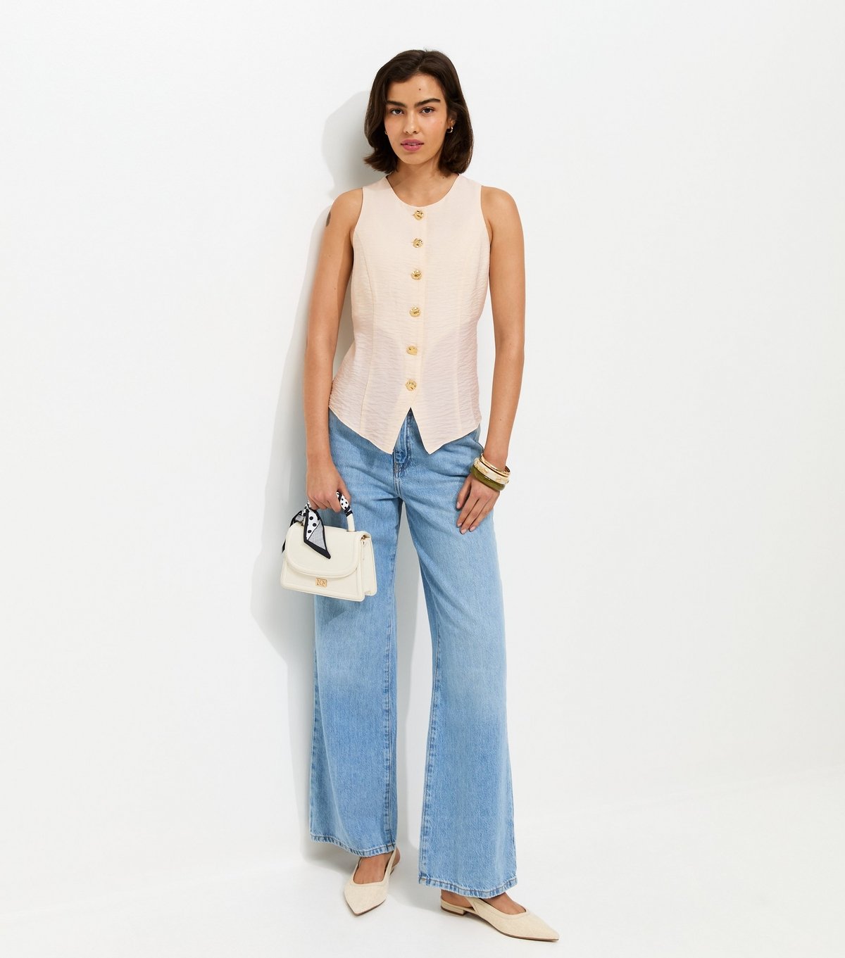 New Look Women's White Crinkled Textured Button Waistcoat New Look - 3