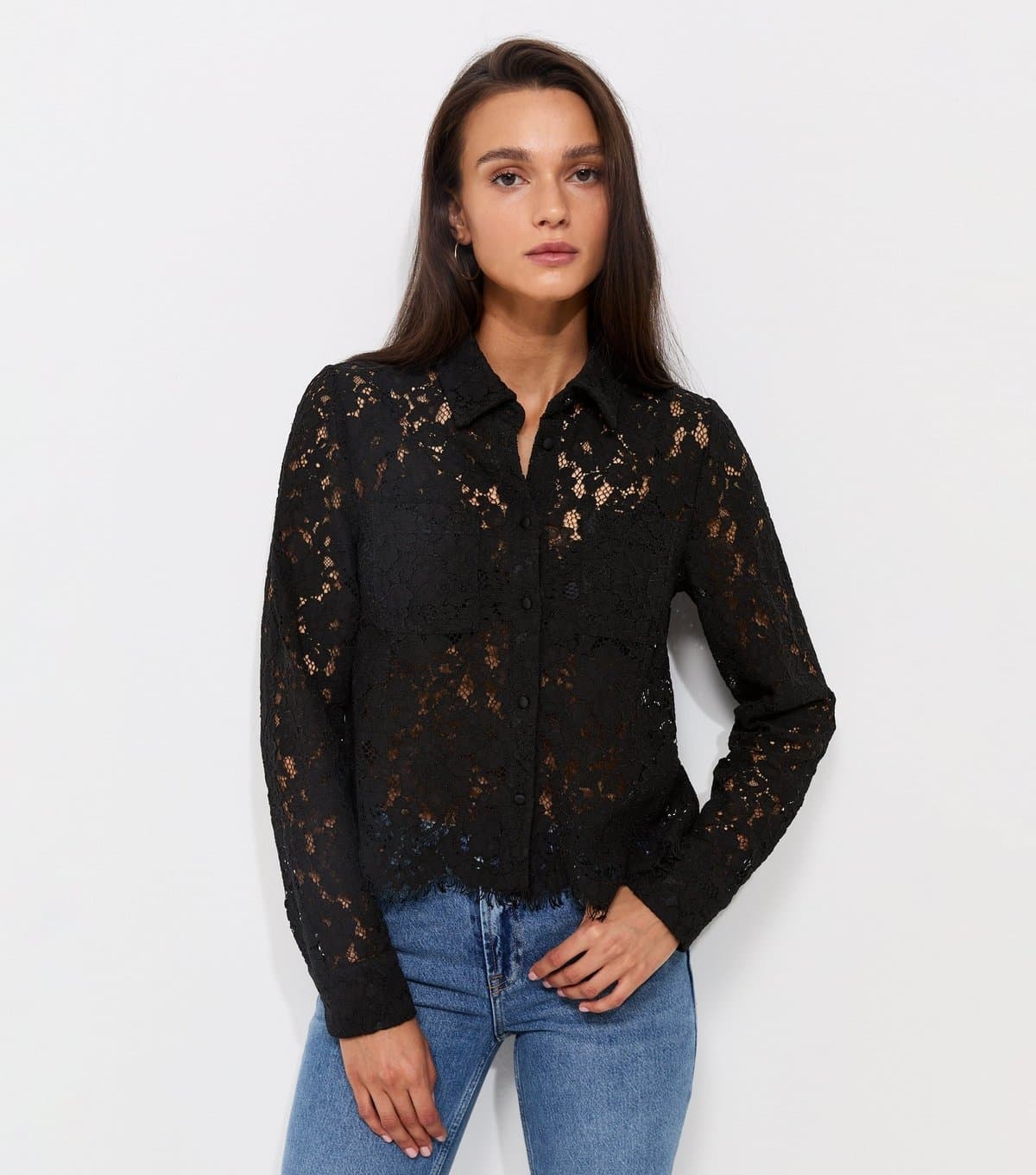 New Look Women's Black Semi Sheer Pocket Detail Lace Shirt New Look