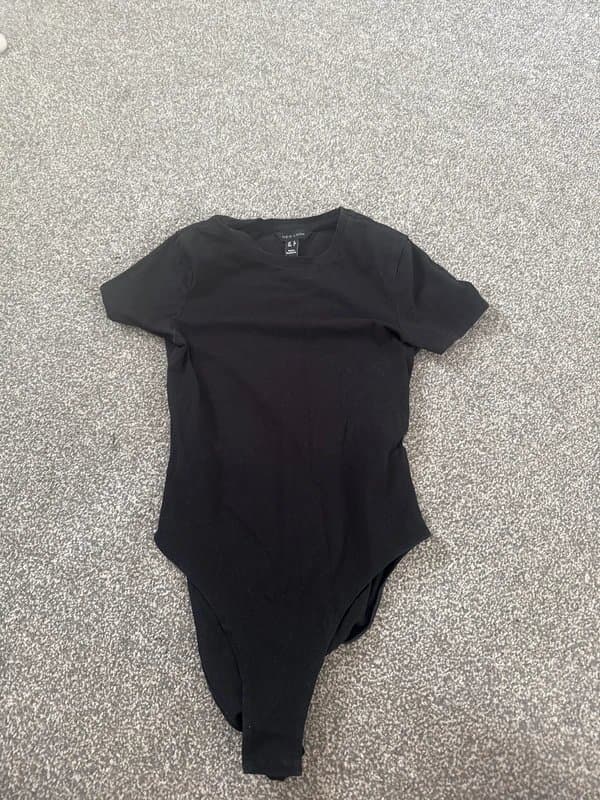 New Look Black bodysuit
