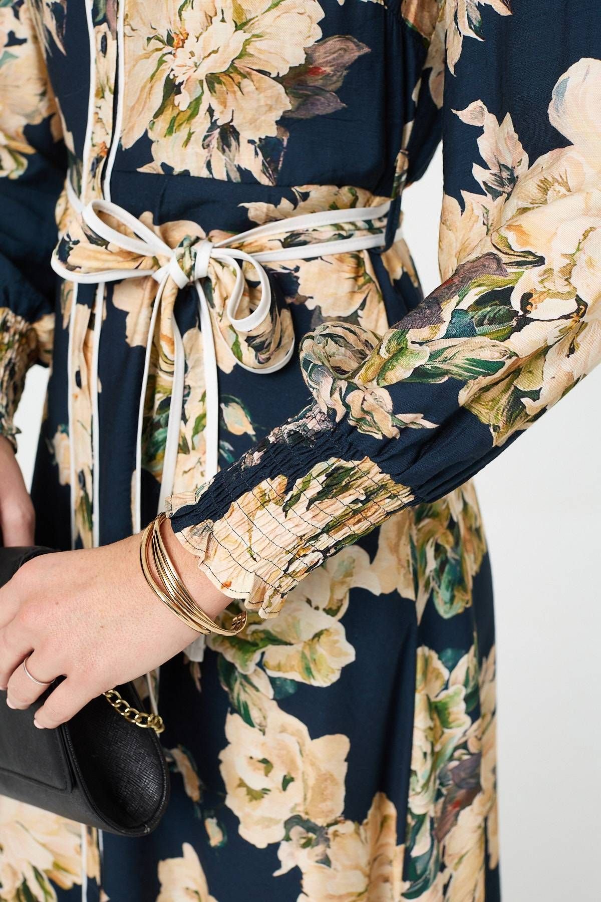 Izabel London Izabel London Women's Floral Print Tie Waist Midi Shirt Dress in Navy - 2