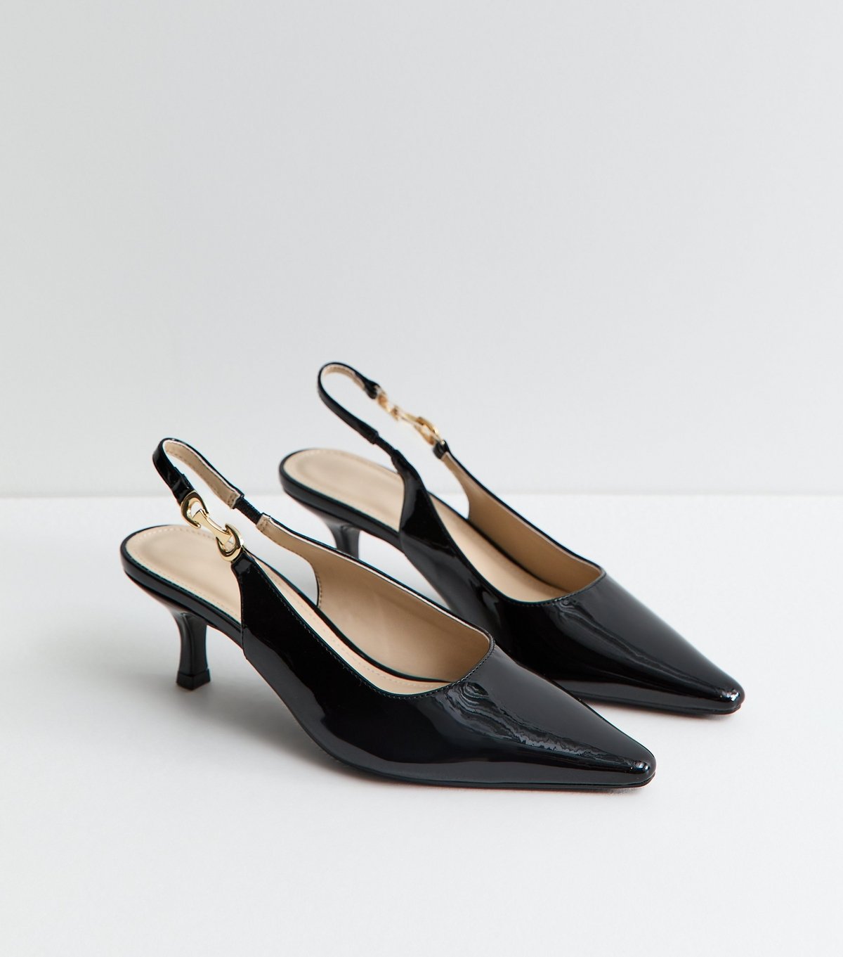 New Look Women's Truffle Black Faux Leather Chain Slingback Court Shoes New Look - 2