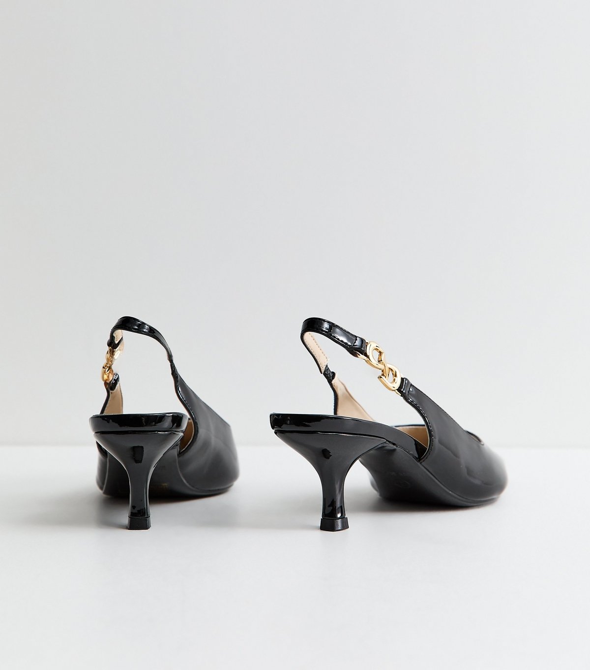 New Look Women's Truffle Black Faux Leather Chain Slingback Court Shoes New Look - 4