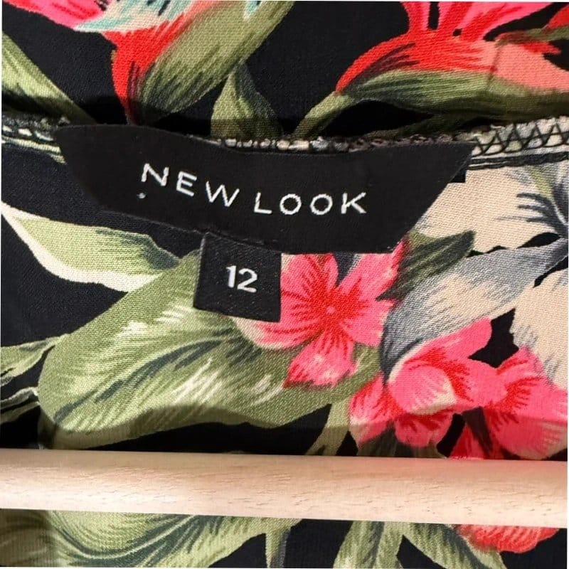 New Look Black Floral Tropical Print Open Front Blazer
