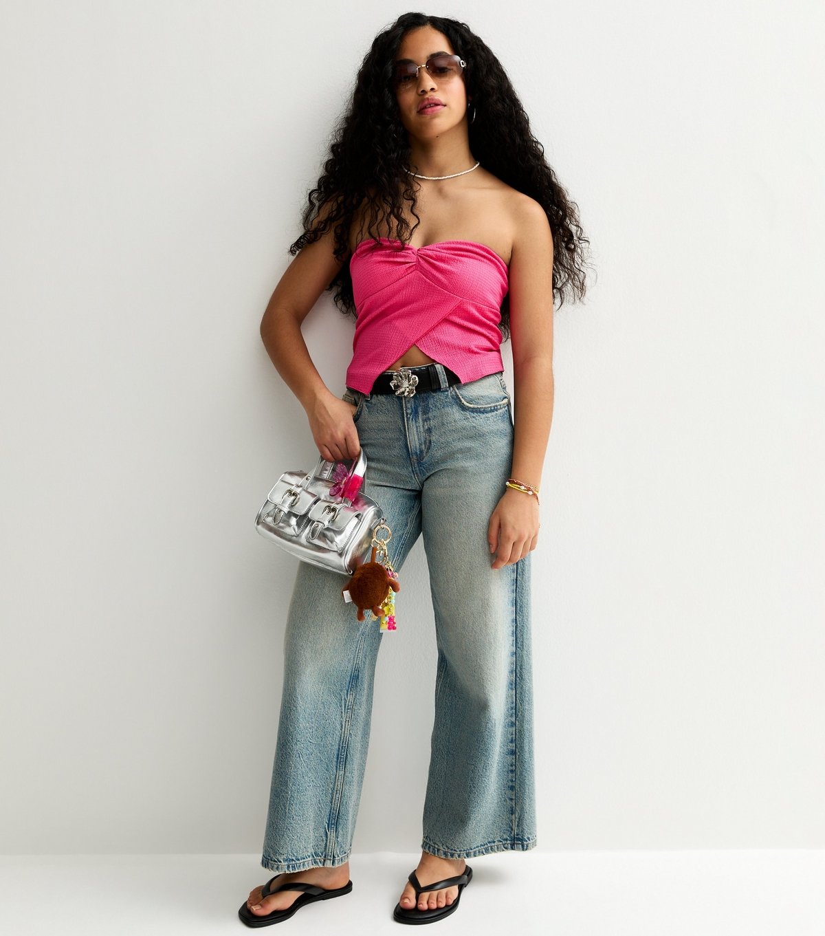 New Look Girls' Dark Pink Crinkle Texture Gathered Front Bandeau Top New Look - 3