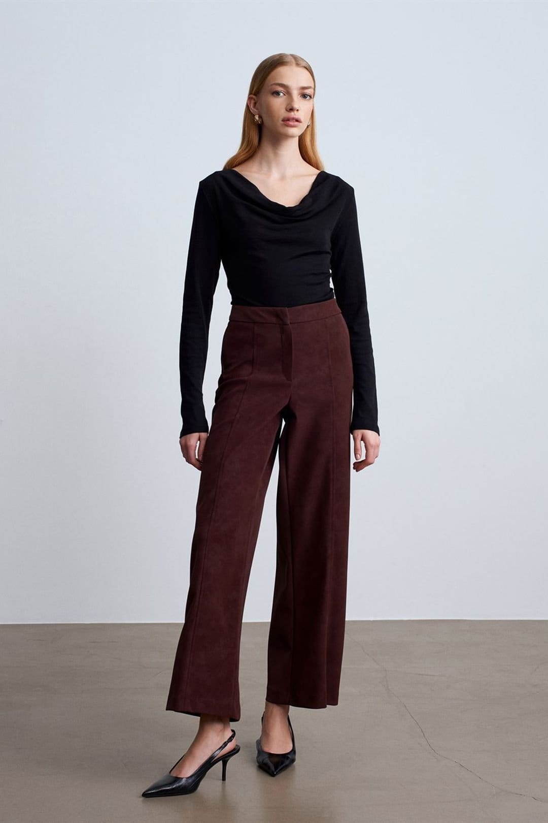 Dilvin Dilvin Women's High-Waist Wide-Leg Faux Suede Trousers in Dark Brown - 4