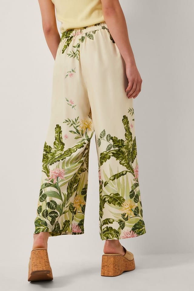 Monsoon Monsoon Women's Fleur Floral Wide Leg Trousers Cream - 2