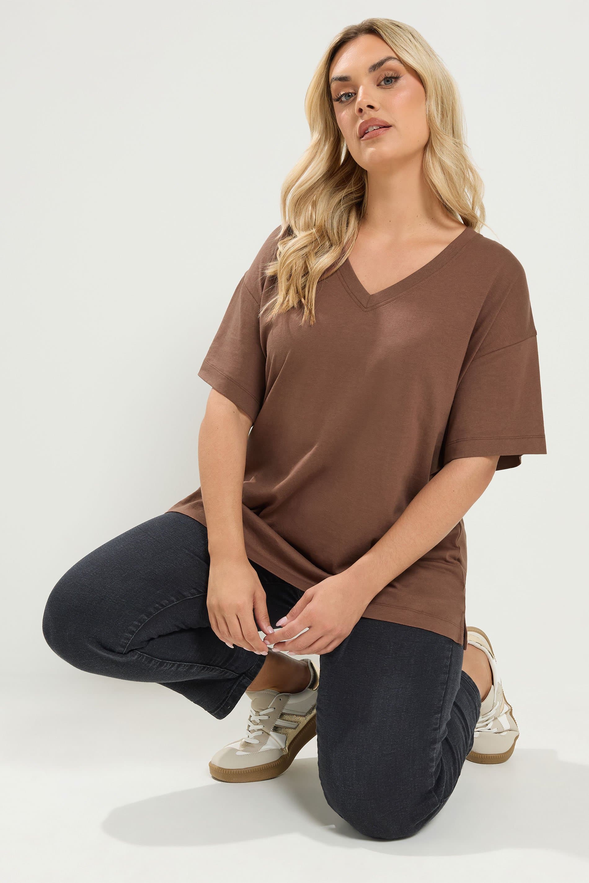 Yours Plus Size Chocolate Brown Vneck Longline Tshirt