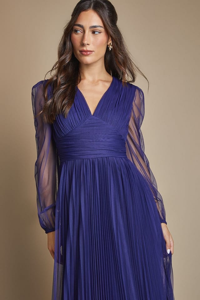 Oasis Oasis Women's Volume Sleeve V Neck Mesh Bridesmaid Maxi Dress in Midnight - 2