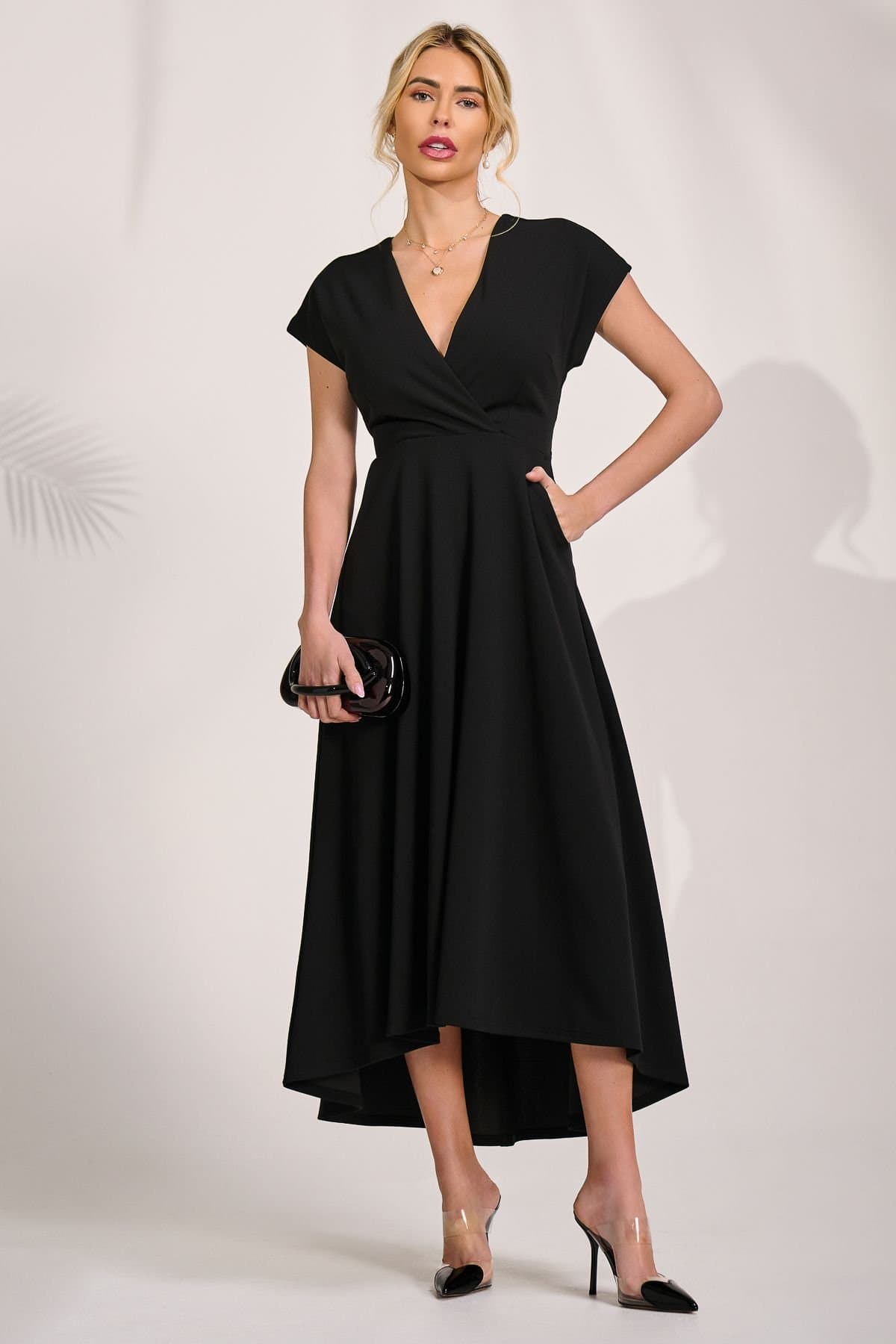 Jolie Moi Jolie Moi Women's Scuba Dipped Hem Maxi Dress in Black