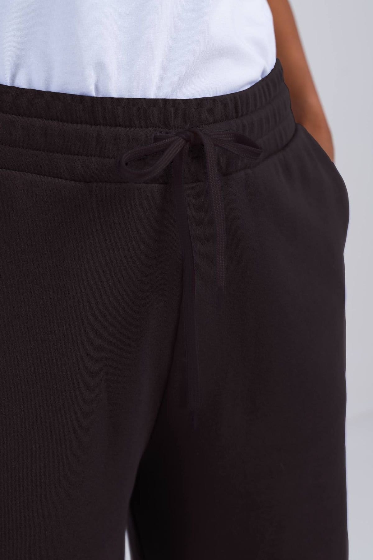 Kettlewell Kettlewell Women's Blake Jogger in Dark Brown - 4