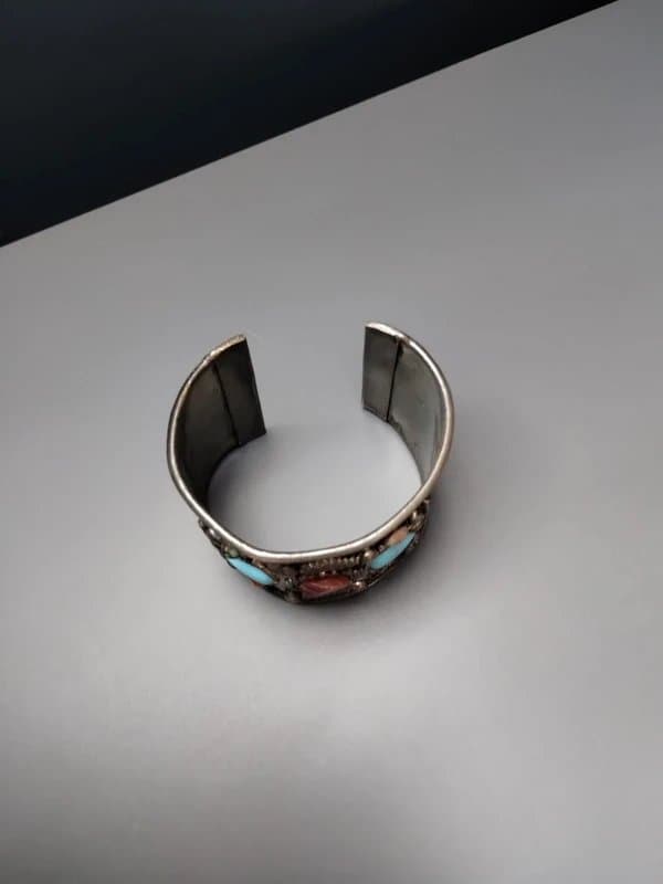 Source Unknown Tibetan? Native American style cuff bracelet boho festival ethnic chunky