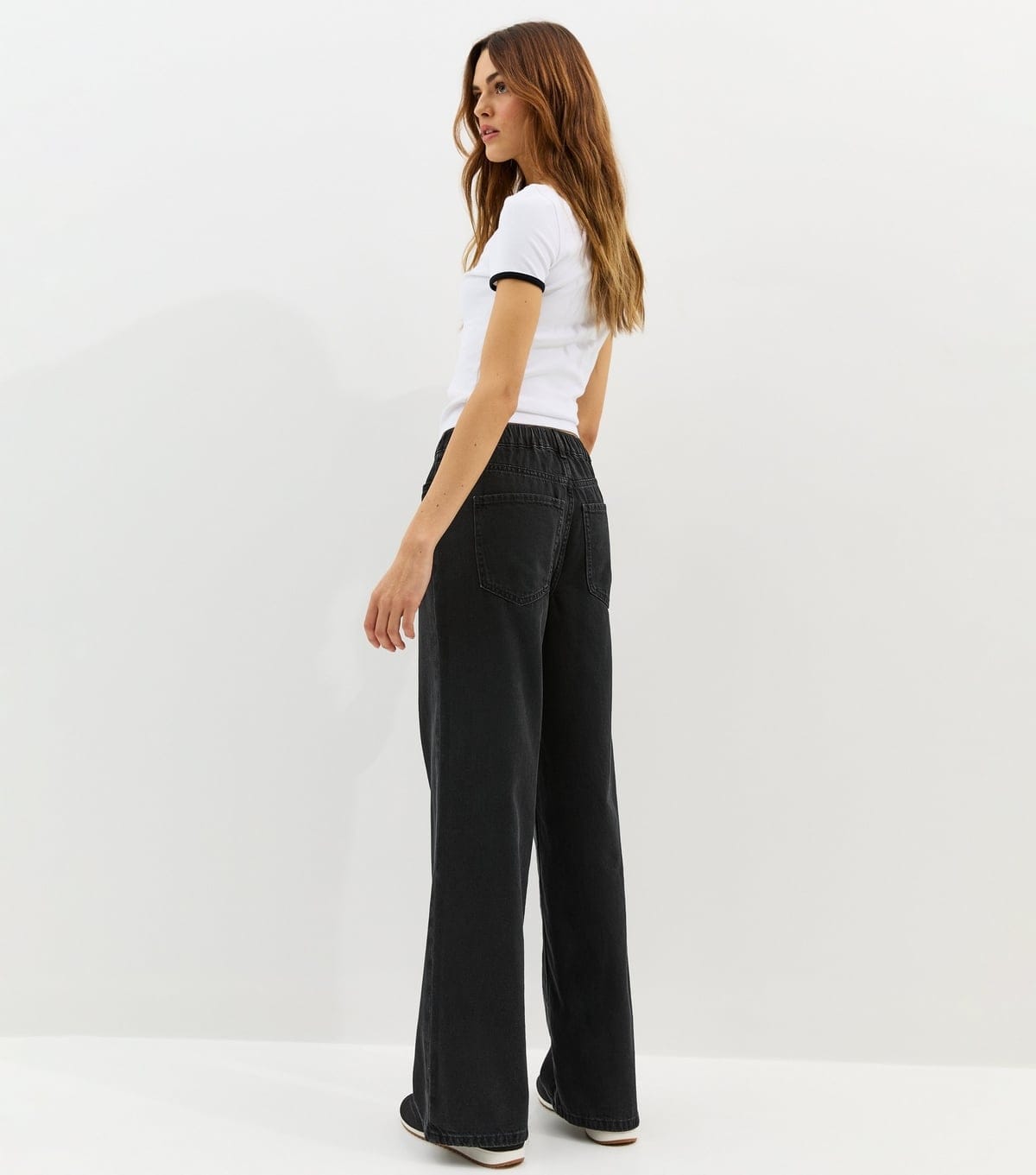 New Look Women's Black Elasticated Waist Wide Leg Jeans New Look - 4