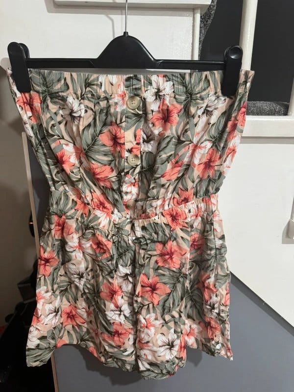 New Look Ladies floral playsuit size 12 - 1