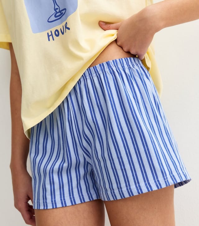 New Look Women's Yellow Cocktail Hour Print T-Shirt and Shorts Pyjama Set New Look - 3