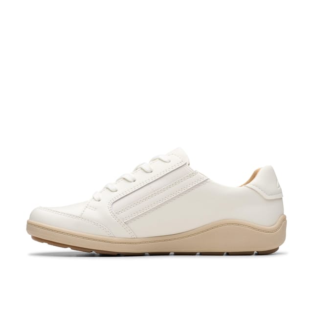 Clarks Clarks Women's Bryianne Bayla Off-White Leather Trainers in White - 2