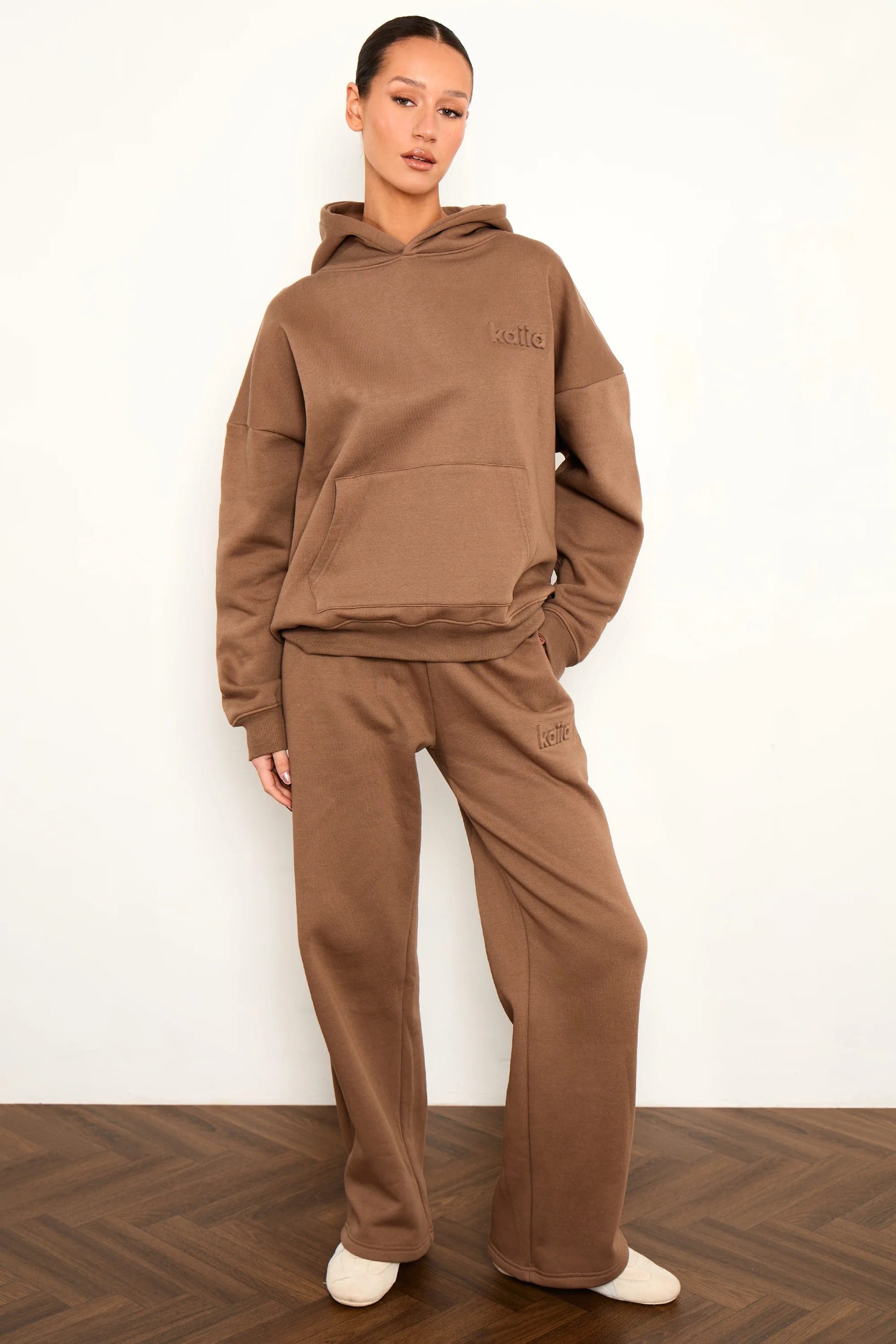 Kaiia Studio Caramel Embossed Wide Leg Joggers