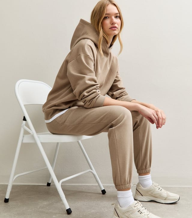 New Look Women's Camel Cuffed Ankle Joggers New Look - 2