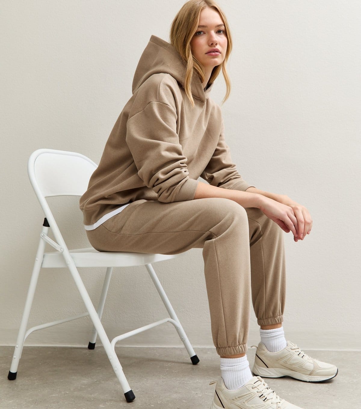 New Look Women's Camel Cuffed Ankle Joggers New Look - 4