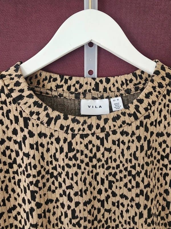 Vila Vila - Ribbed Knit Jumper - Size XS