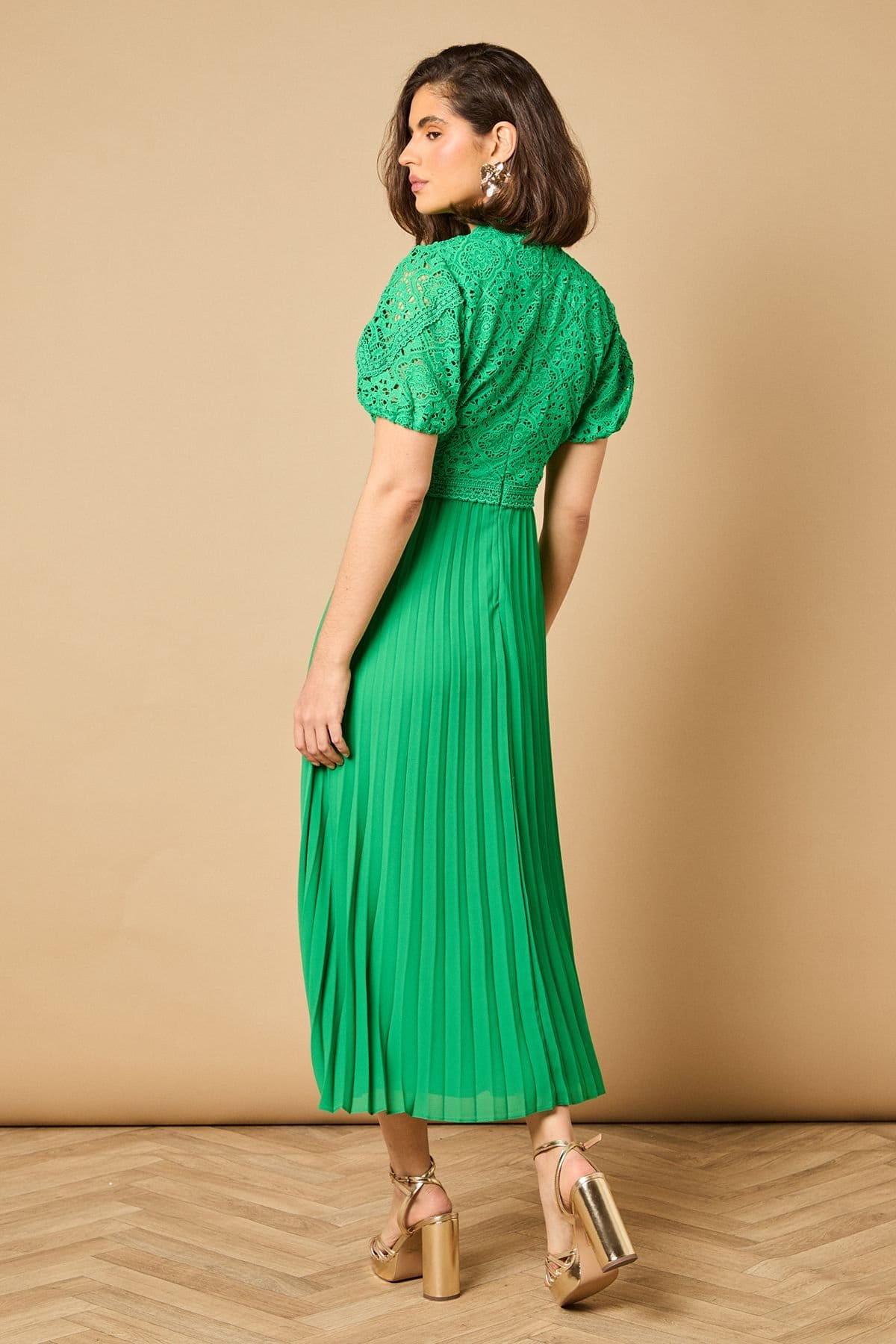 Oasis Oasis Women's Lace Puff Sleeve Pleated Midi Dress in Bright Green - 4