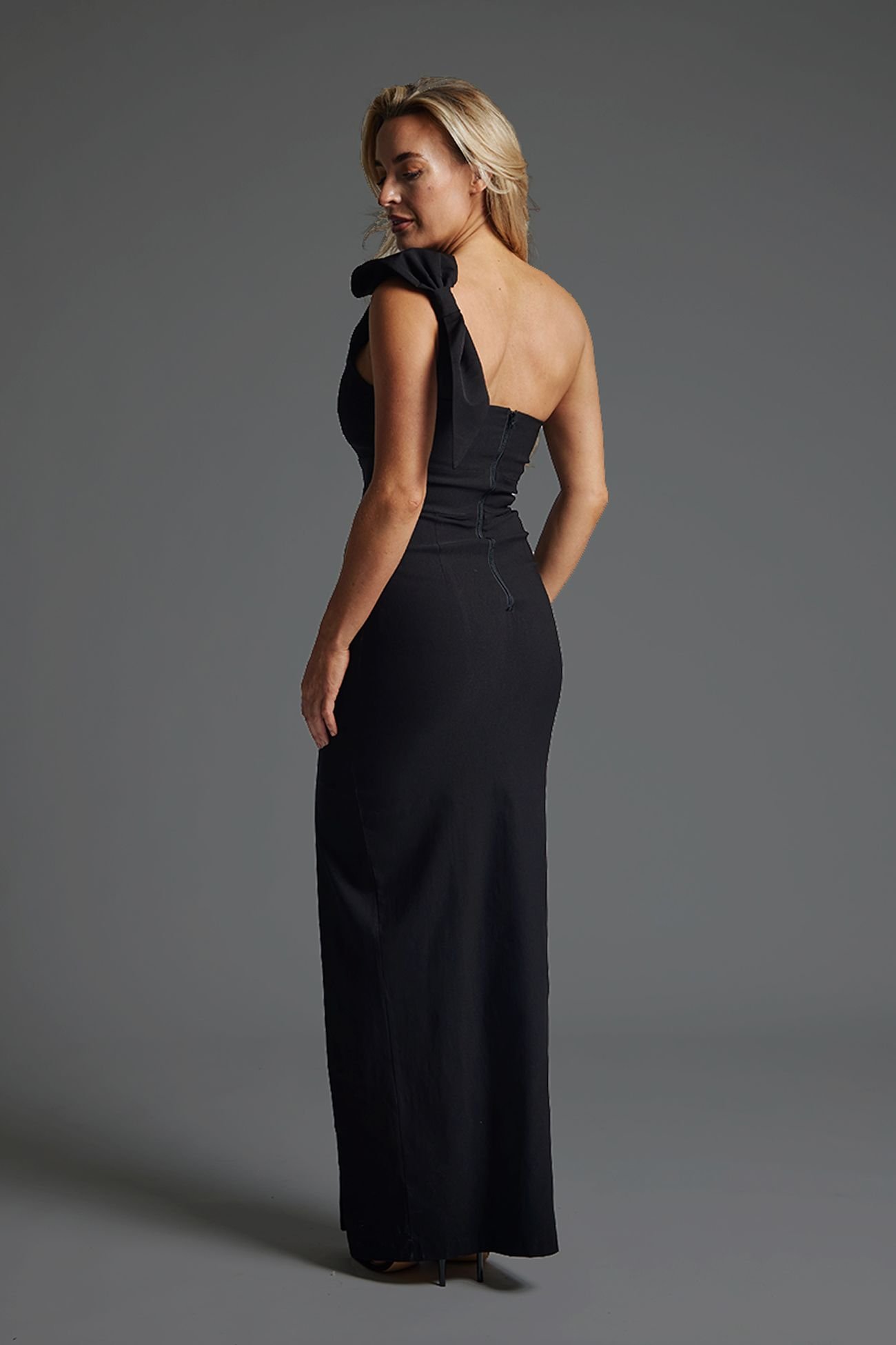 Vesper Vesper Women's Bow Shoulder Maxi Dress with Side Split in Black - 3