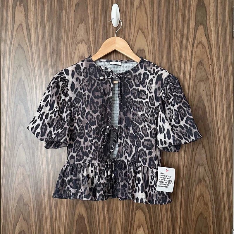 ASOS Asos Leopard Print Tie Front Textured Puff Sleeve Top Size Small