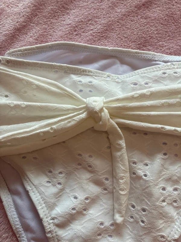 Shein white Anglaise bikini size M-L