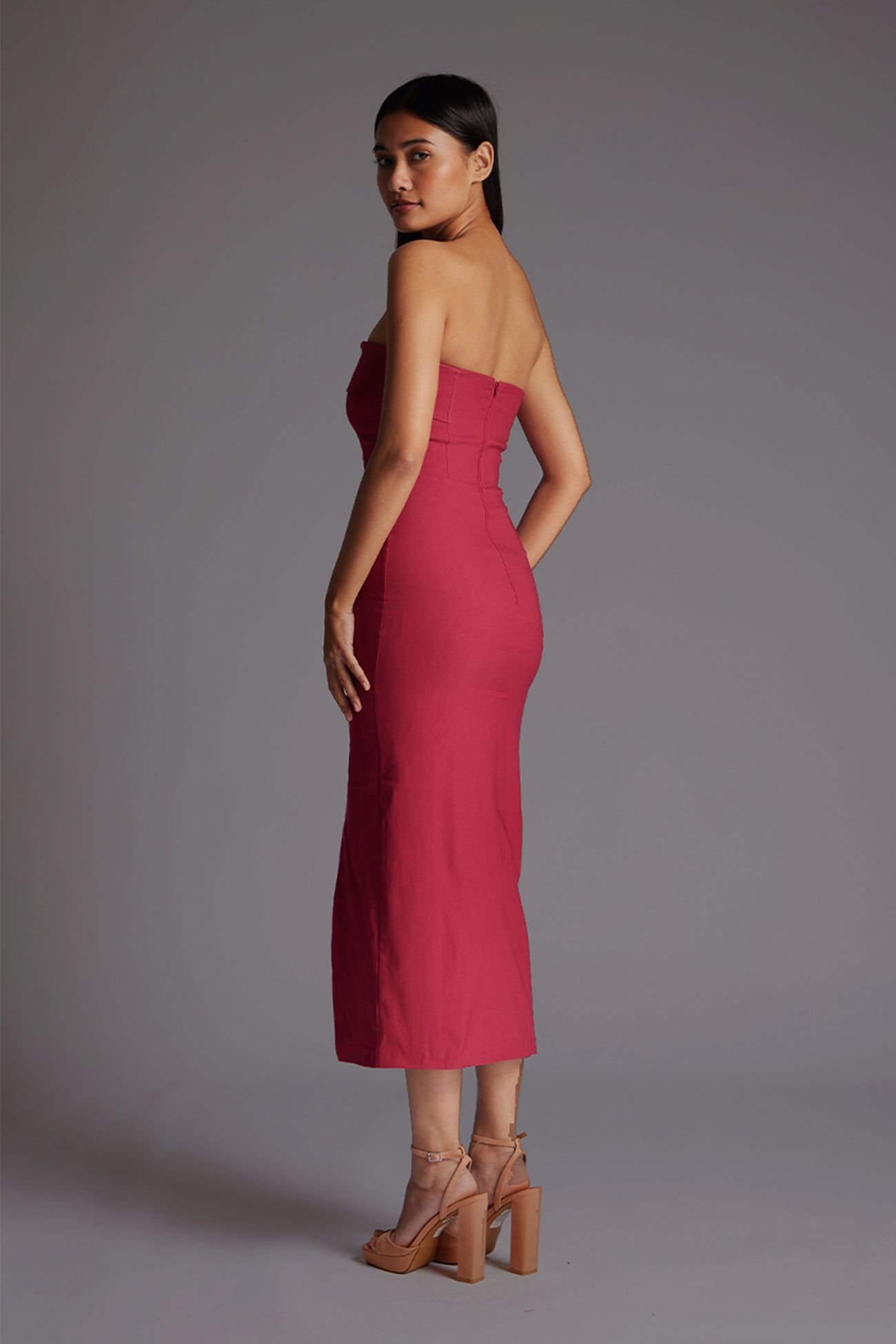 Vesper Vesper Women's Bandeau Fold Over Midaxi Dress in Raspberry - 3