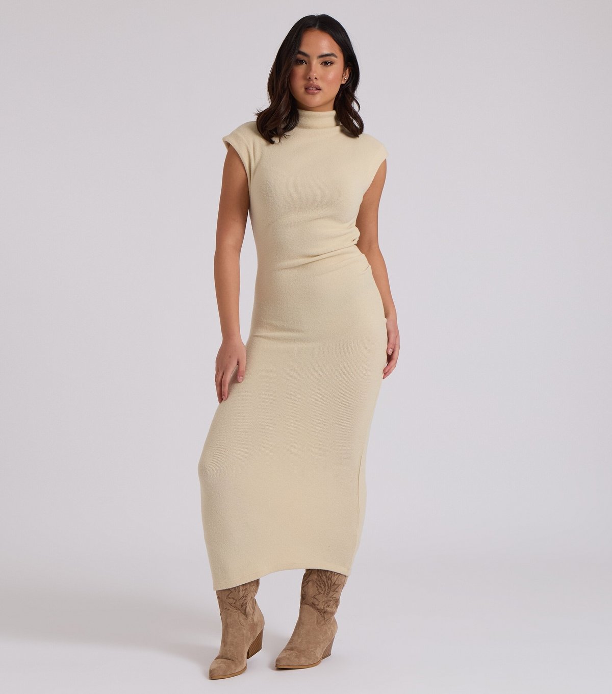 Urban Bliss Women's Cream Roll Neck Midi Dress Urban Bliss New Look - 2