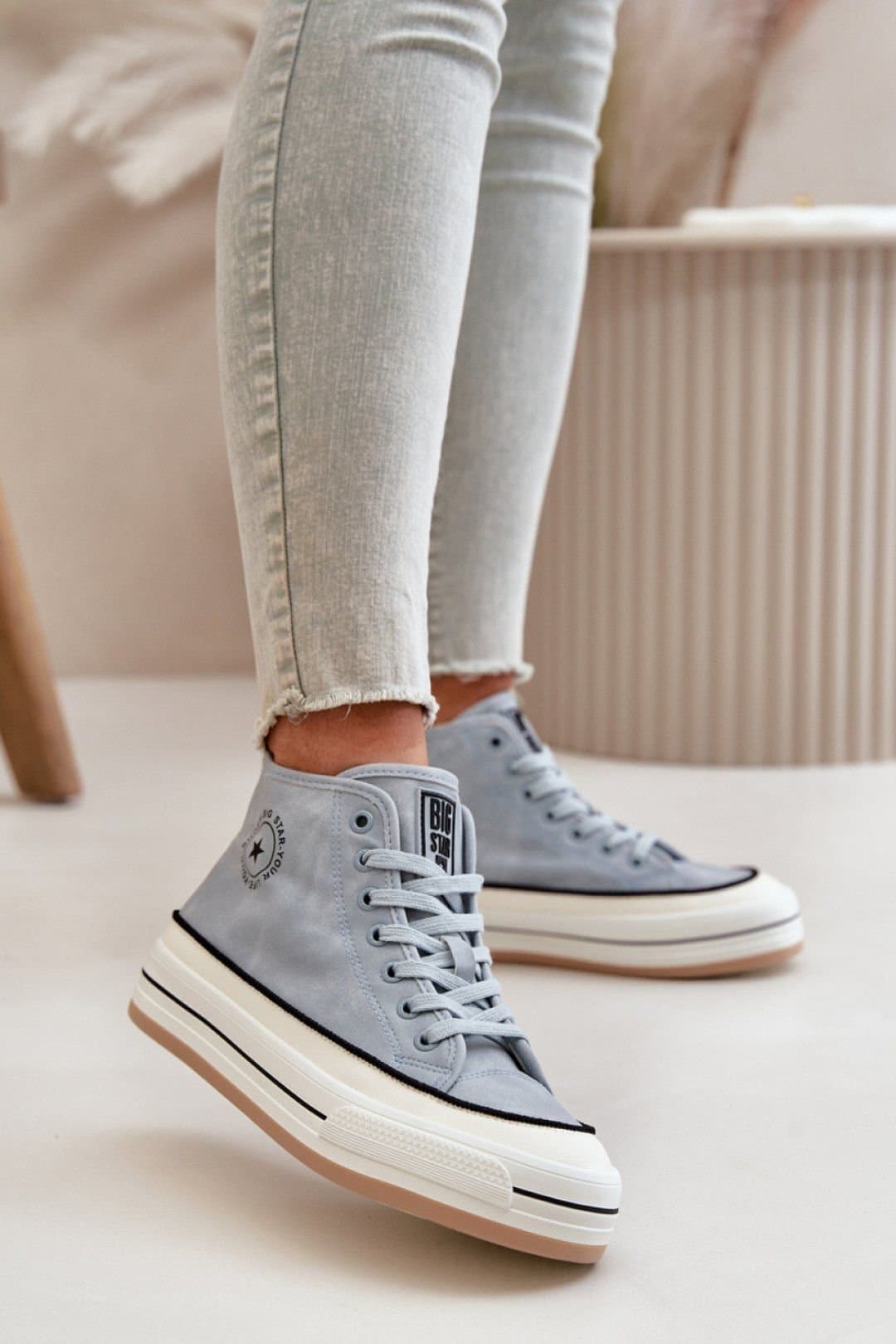 Love Lace Love Lace Women's Big Star Grey Canvas High-Top Sneakers
