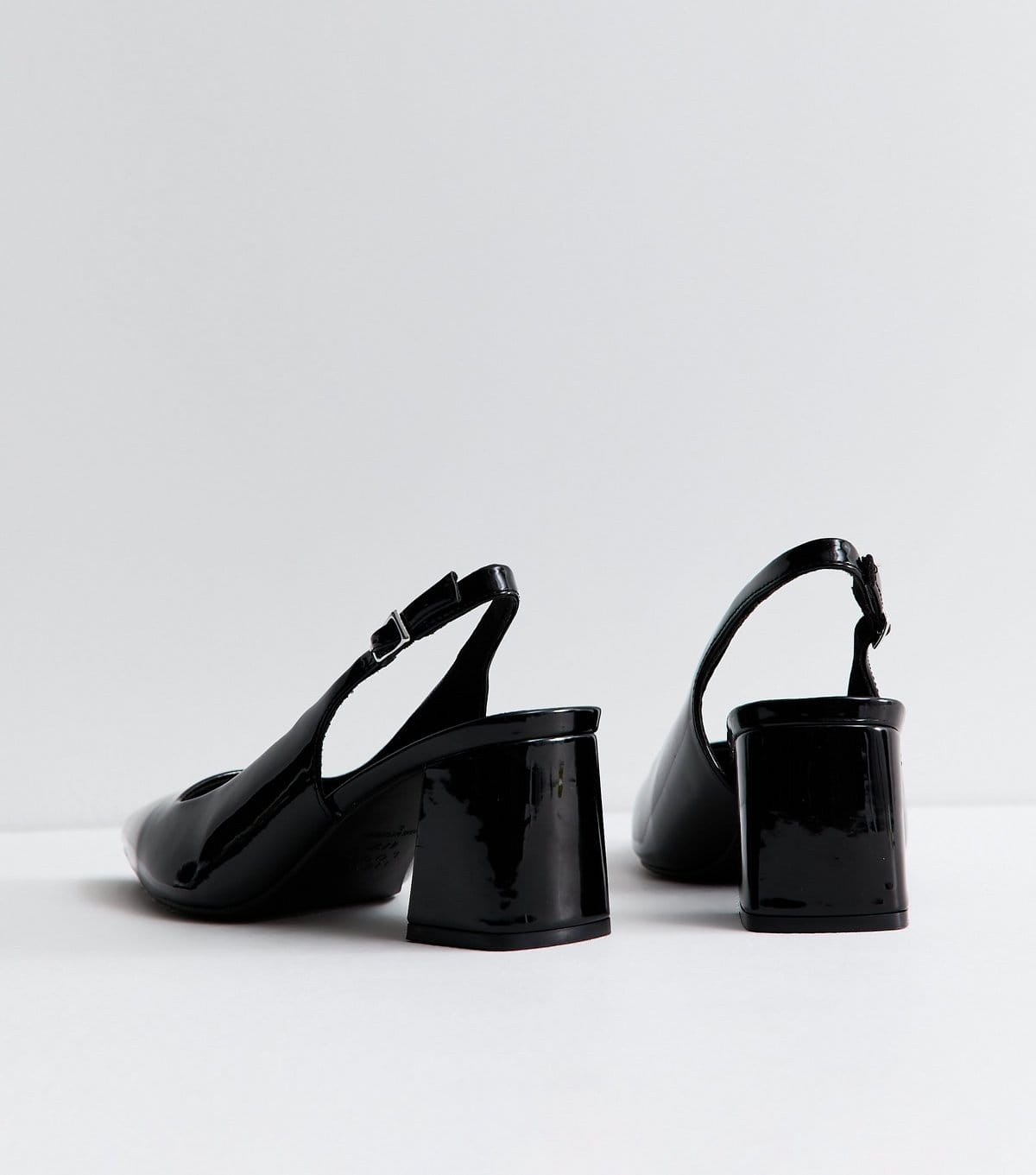 New Look Women's Wide Fit Black Faux Patent Leather Slingback Pumps Vegan New Look - 4