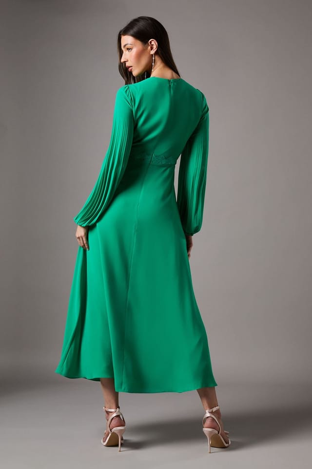 Coast Coast Women's Pleat Detail Lace Trim Maxi Dress in Green - 3