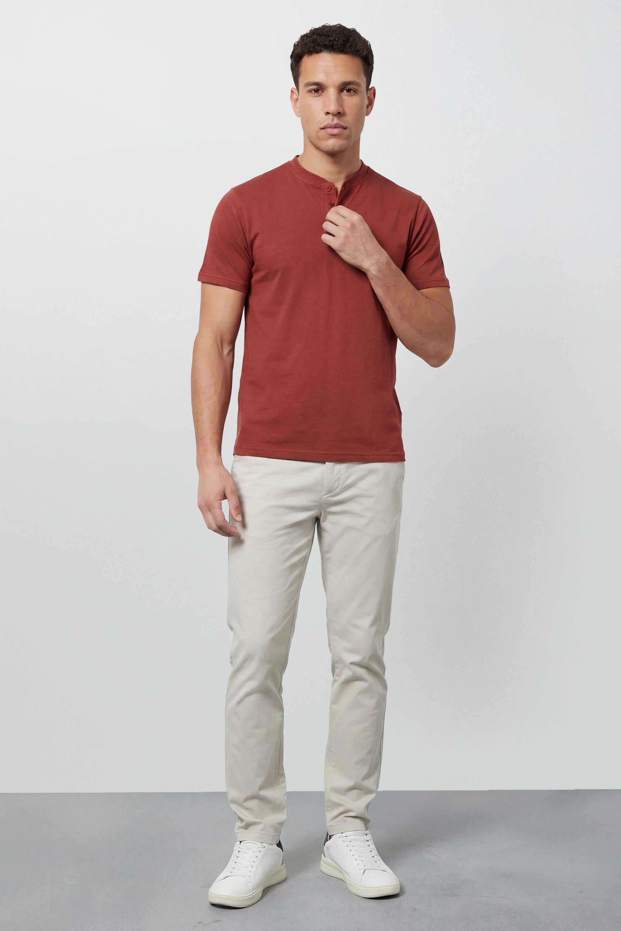 Burton Burton Men's Burnt Brown Grandad Neck T-Shirt - 4