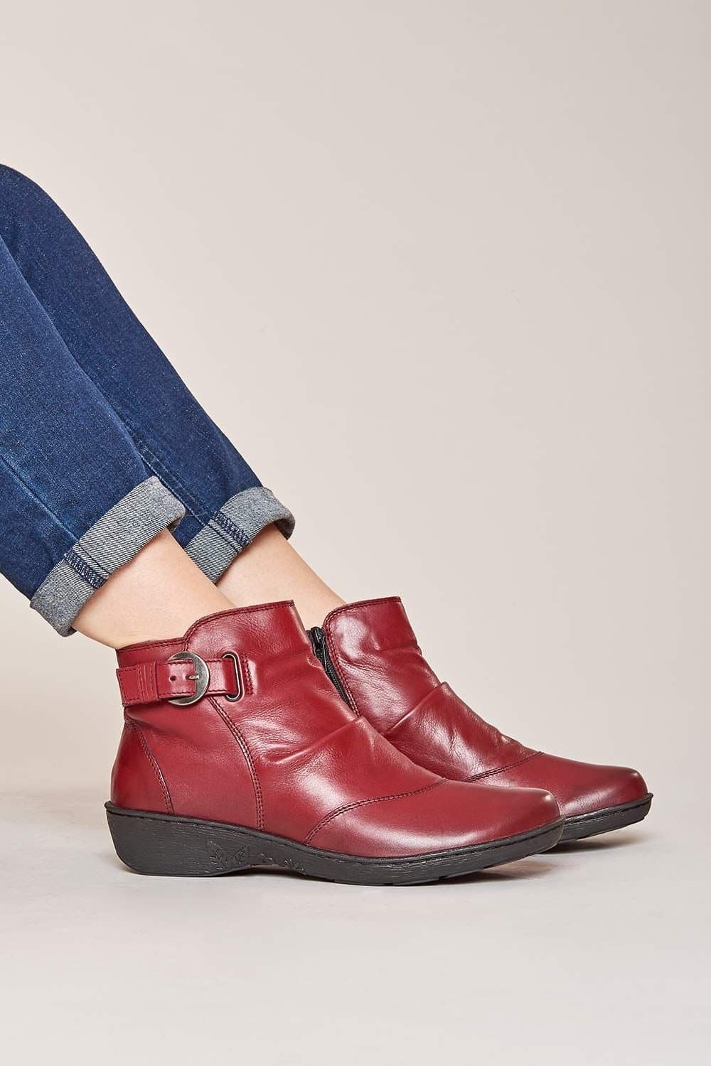 Moshulu Moshulu Dark Red Slouchy Leather Ankle Boots