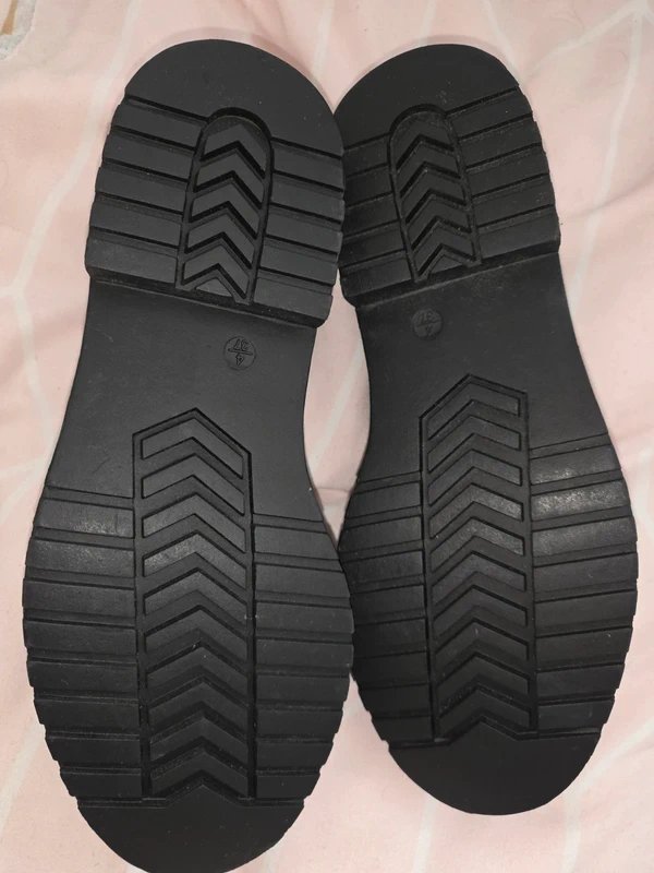 New Look Leather thick sole work shoes snake skin - 1