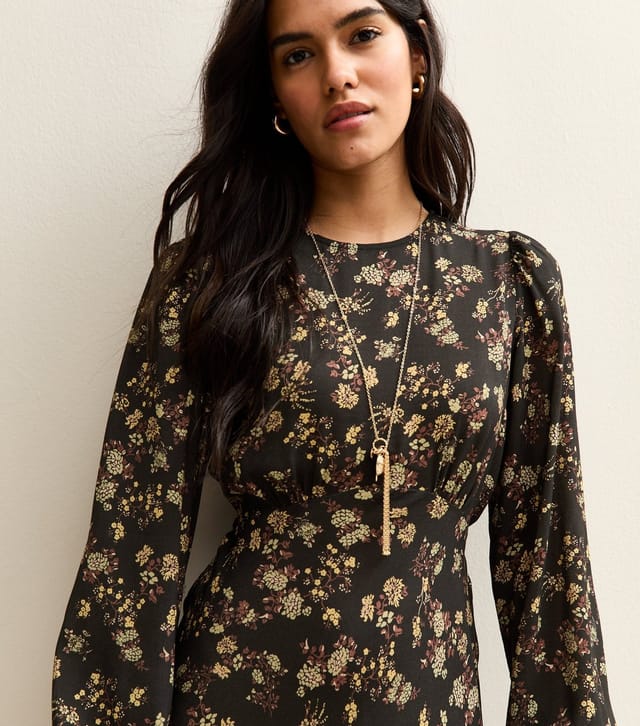 New Look Women's Black Floral Print Three Quarter Sleeve Midi Dress New Look - 3