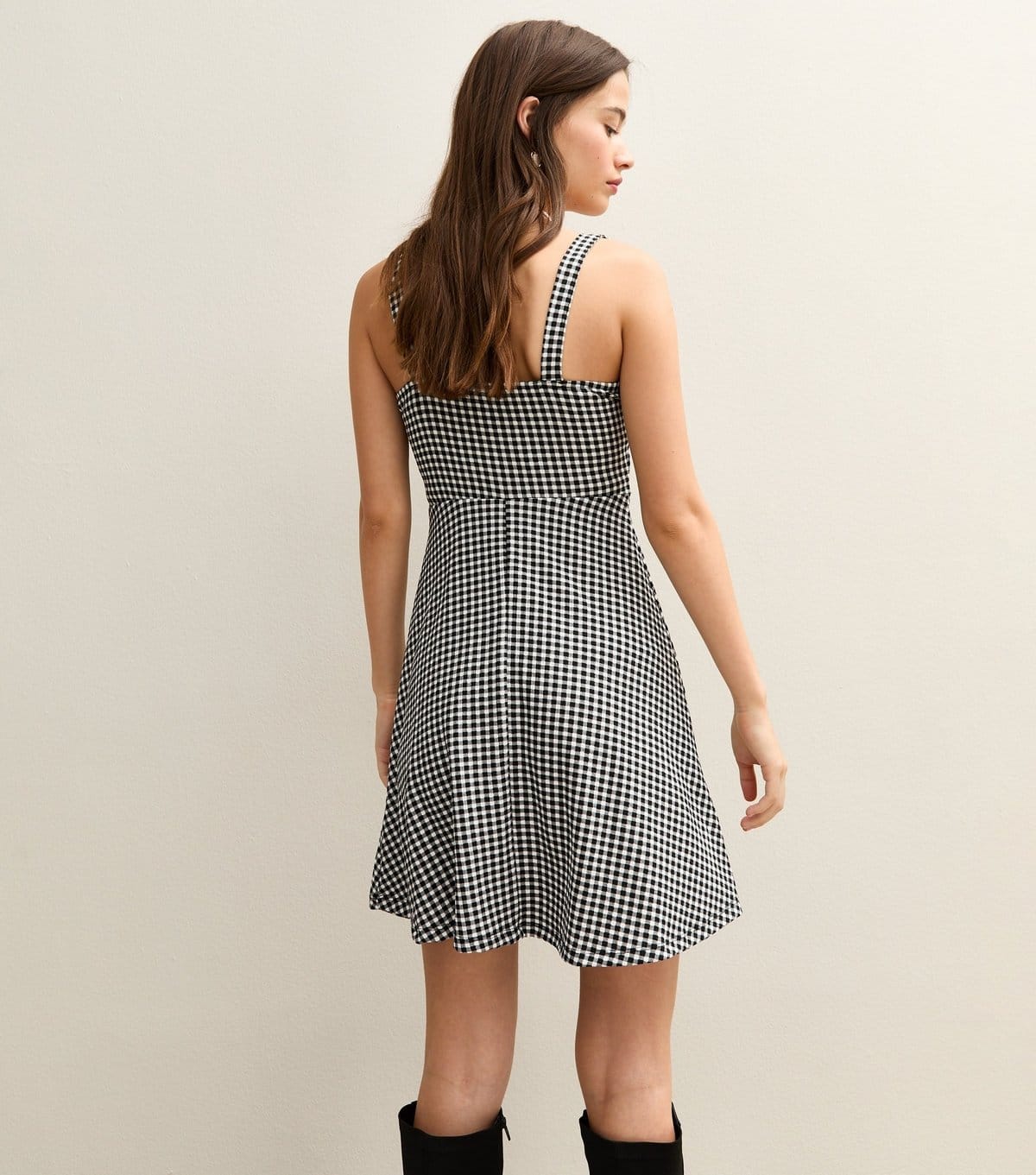 New Look Women's Black Gingham Crinkled Jersey Button Front Mini Dress New Look - 4