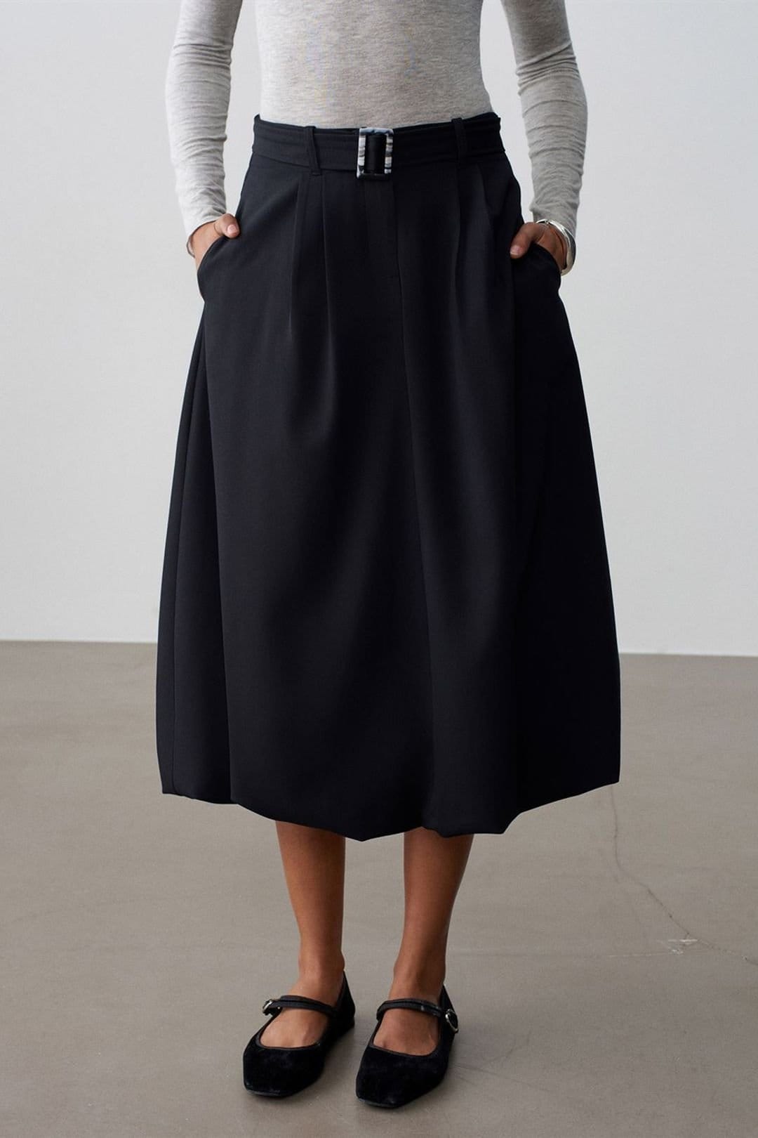 Dilvin Dilvin Women's High-waist Belted Midi Balloon Skirt in Black - 4