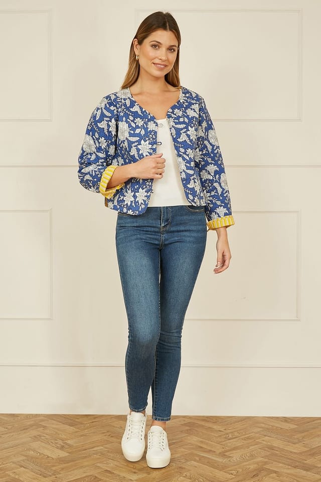 Yumi Yumi Women's Blue Floral Reversible Cotton Quilted Jacket - 2