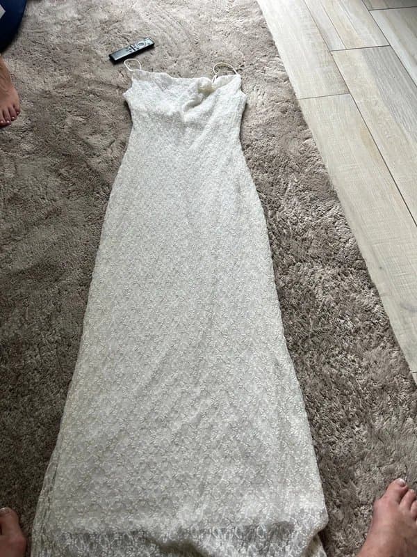Bershka Ladies lace dress