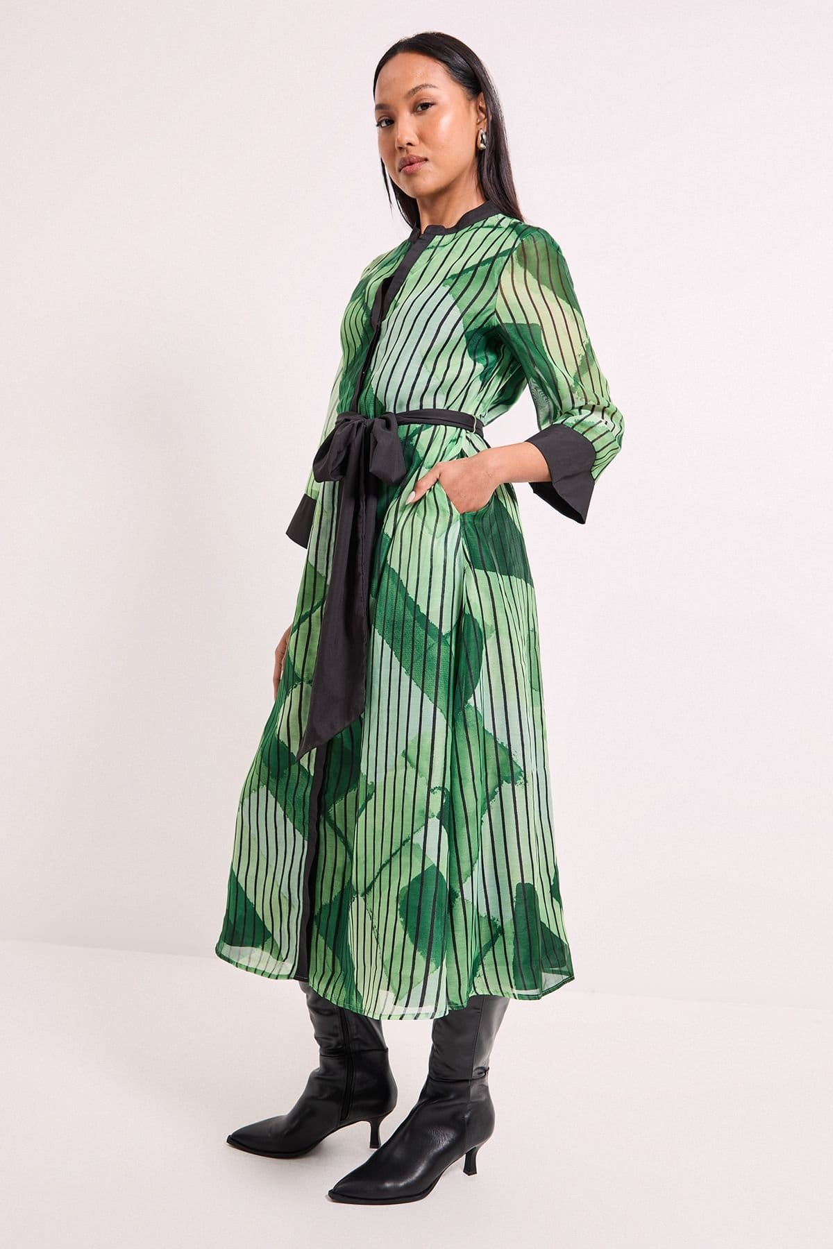 Principles Principles Women's Belted Contrast Detail Collarless Shirt Dress in Green - 4