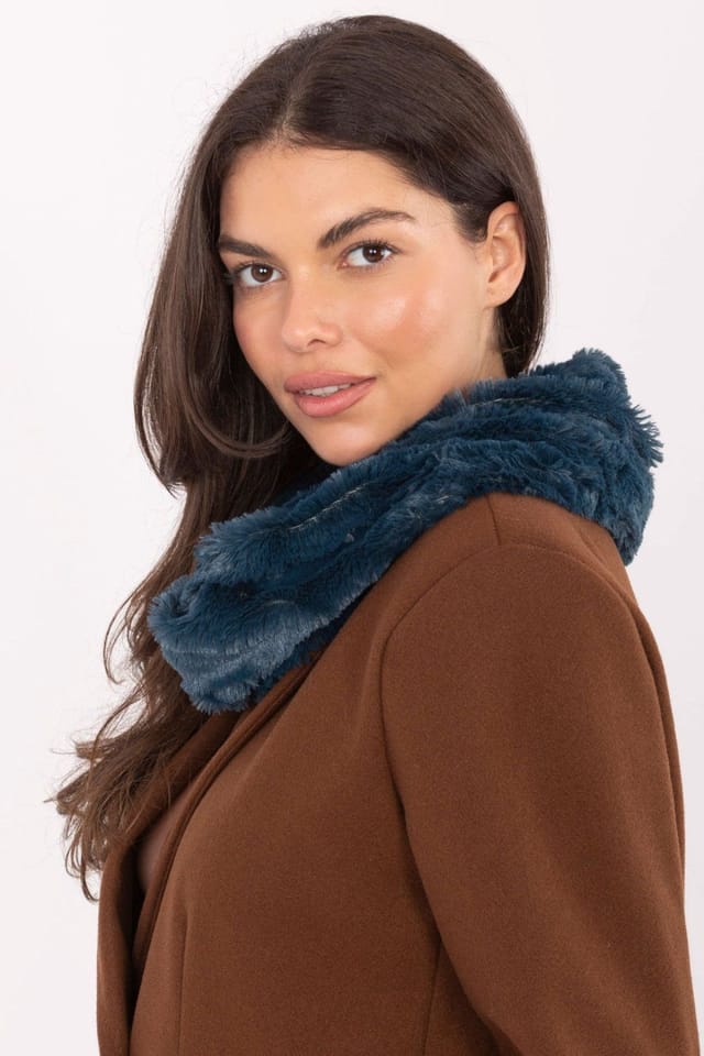 Love Lace Love Lace Women's Fluffy Faux Fur Infinity Scarf Neck Warmer Windproof Warm Comfort in Teal - 2