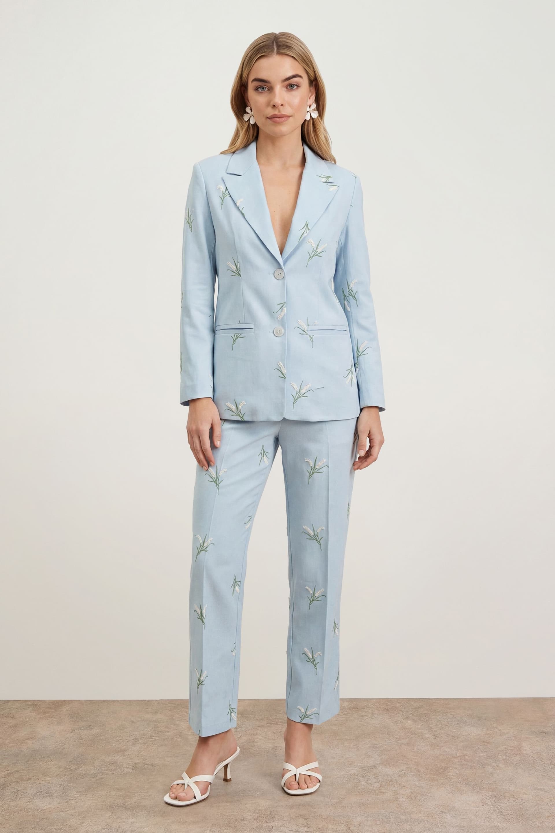 Oasis Oasis Pale Blue Floral Embroidered Blazer