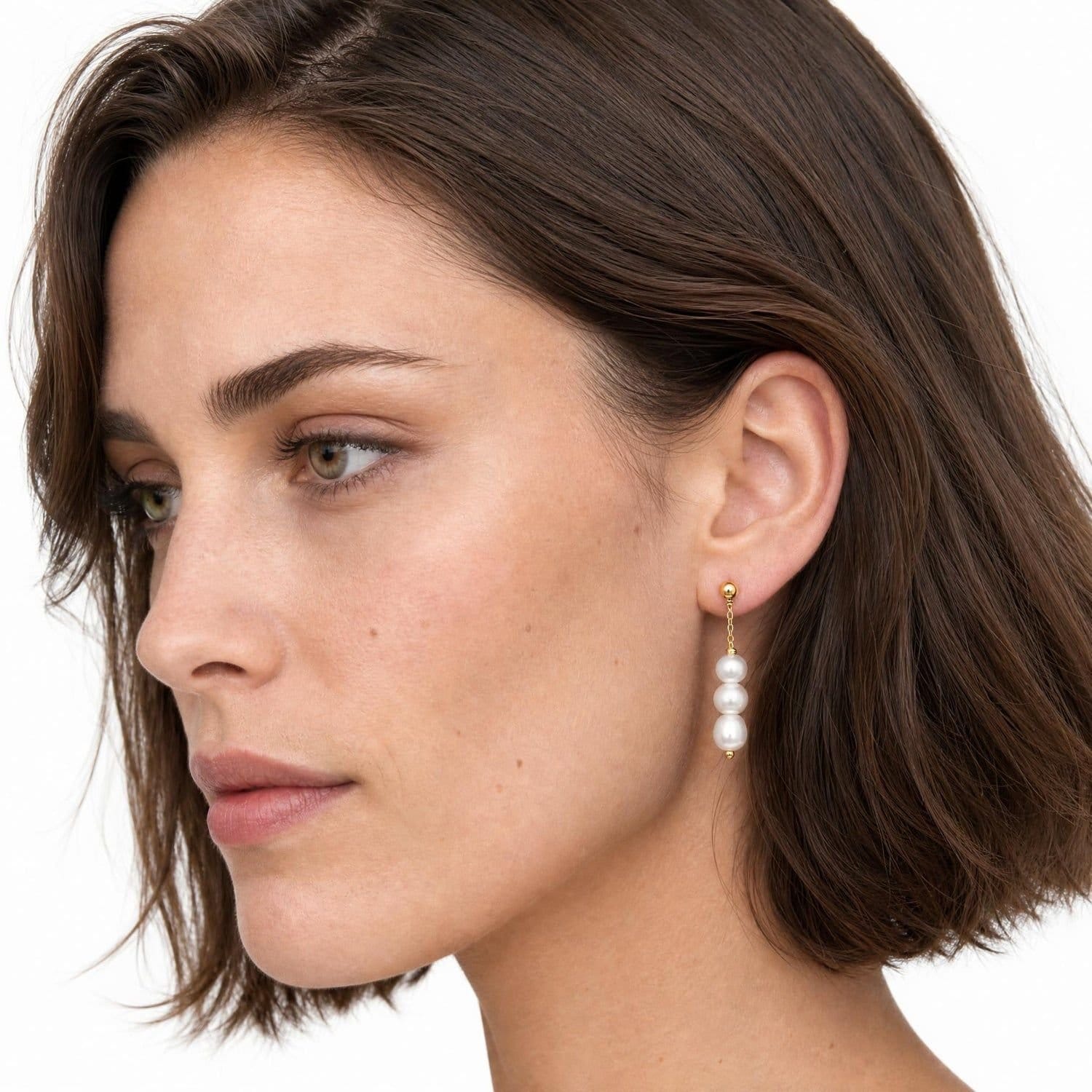 Gold Trip Gold Trip Women's Timeless Three Pearl Drop Earrings in Gold - 4